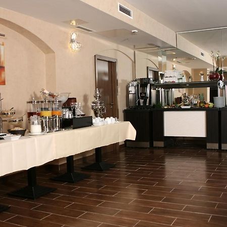 Grand Palace Hotel Ганновер Экстерьер фото