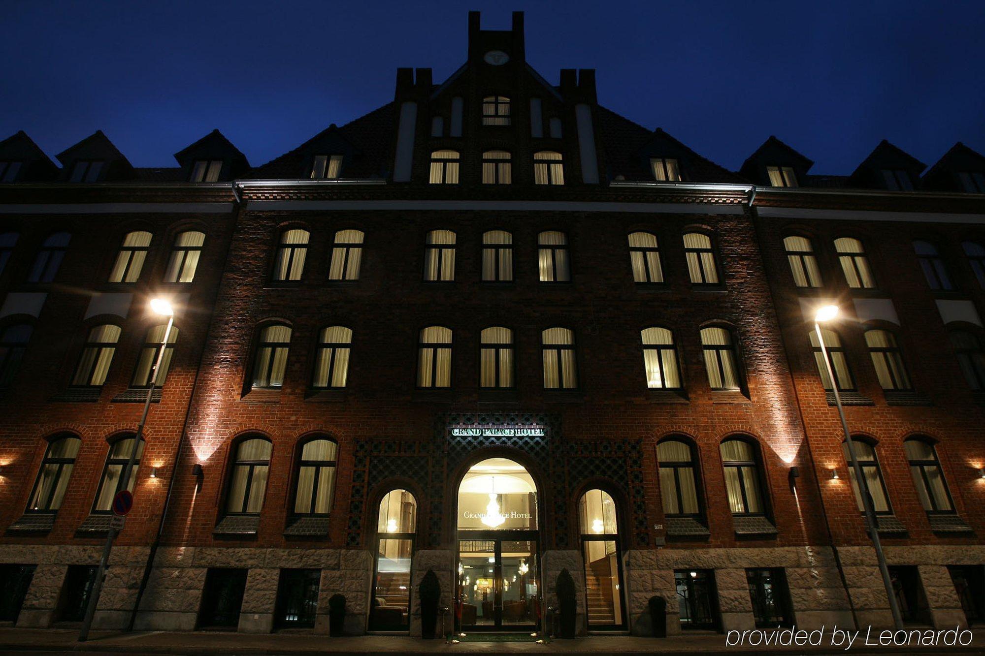 Grand Palace Hotel Ганновер Экстерьер фото